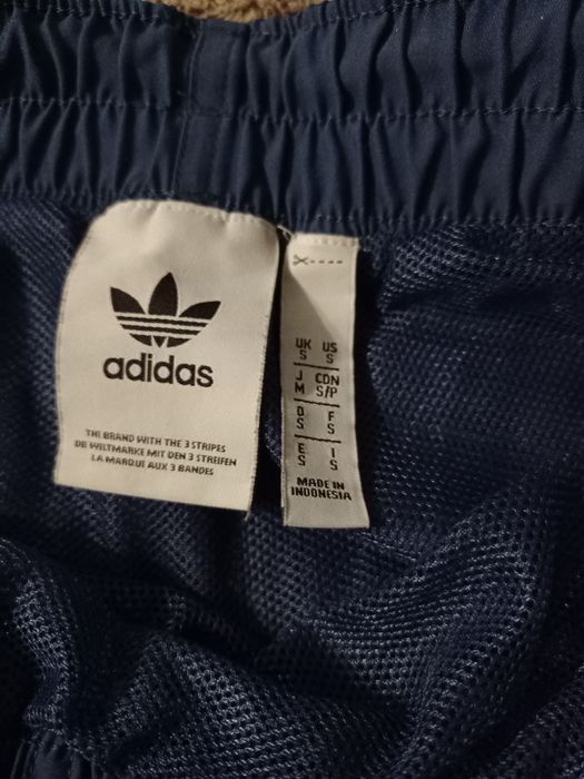 Шорти від Adidas