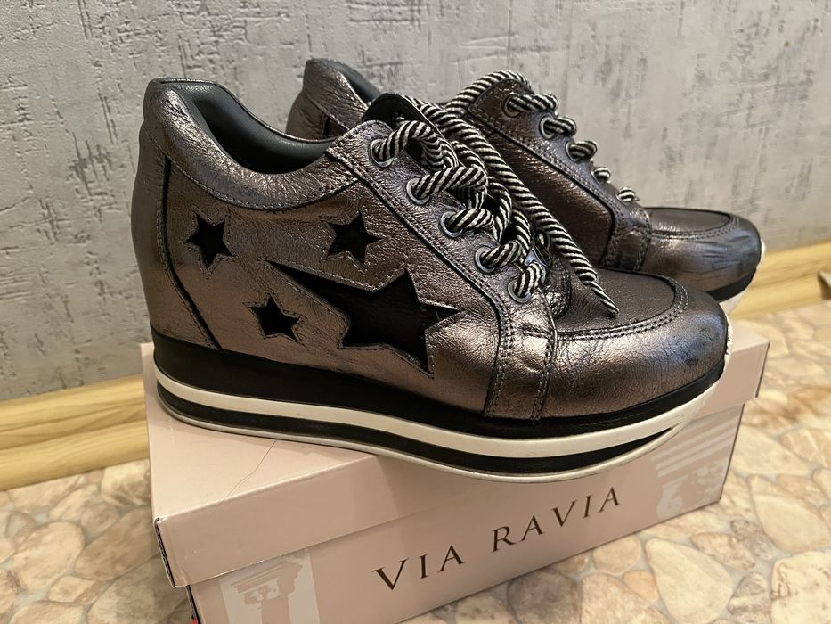 Кросівки підошва 3,5 см