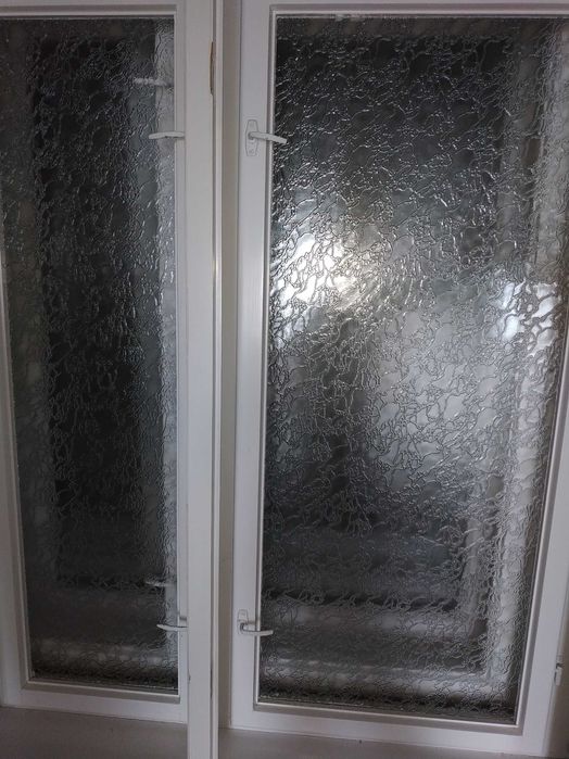 Продам дерев'яні вікна