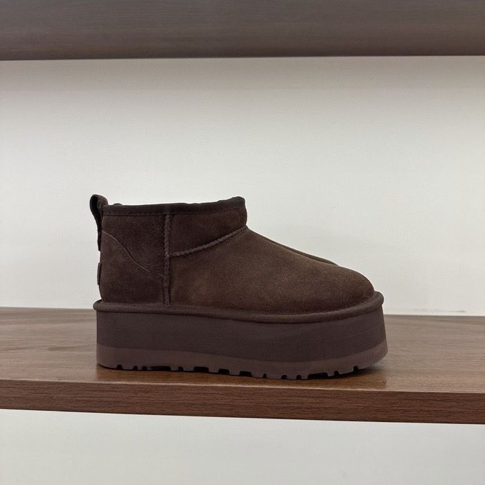 Угги UGG Уггі UGG Classic Mini Platform  Жіночі угги на платформі