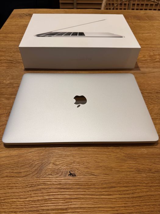 Apple MacBook Pro 2017 Mława • OLX.pl