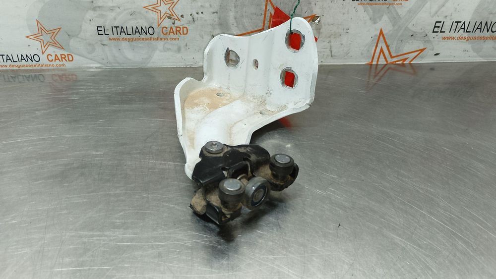 Suporte Guia Porta Corredor Dacia Dokker