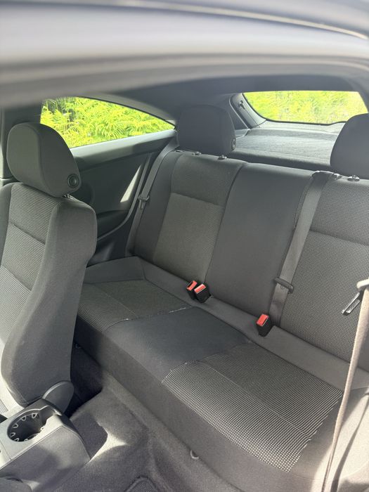 Opel astra gtc 1.7