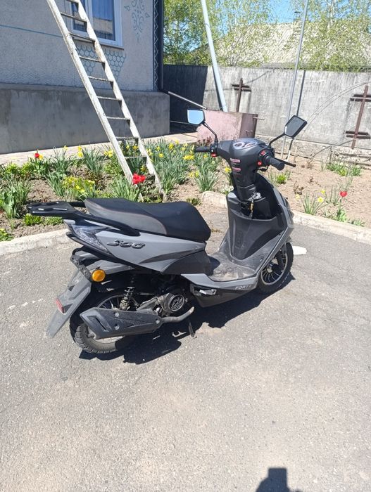 Продам скутер Forte Jog