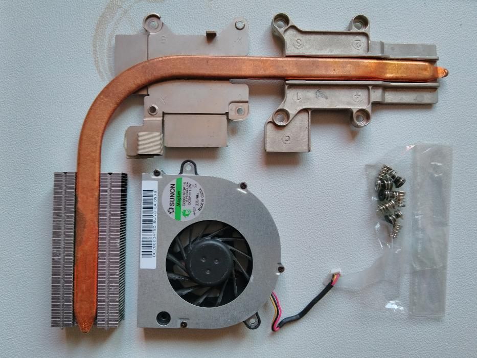 Toshiba L500 - Componentes.