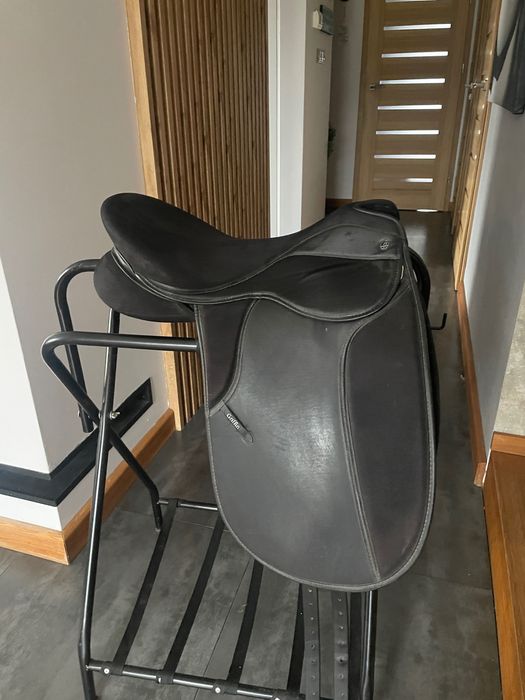 Siodło Thorowgood Griffin 17”, szerokie ( lęk L)