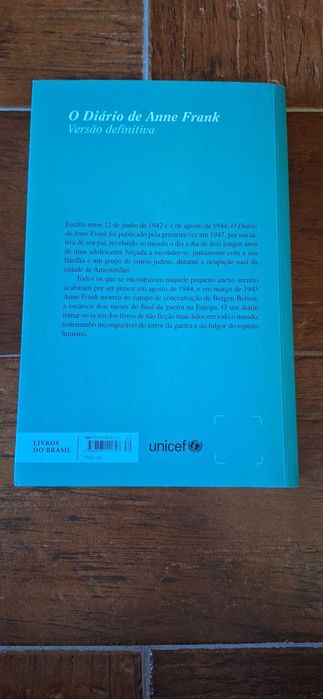 Livro "O diário de Anne Frank"