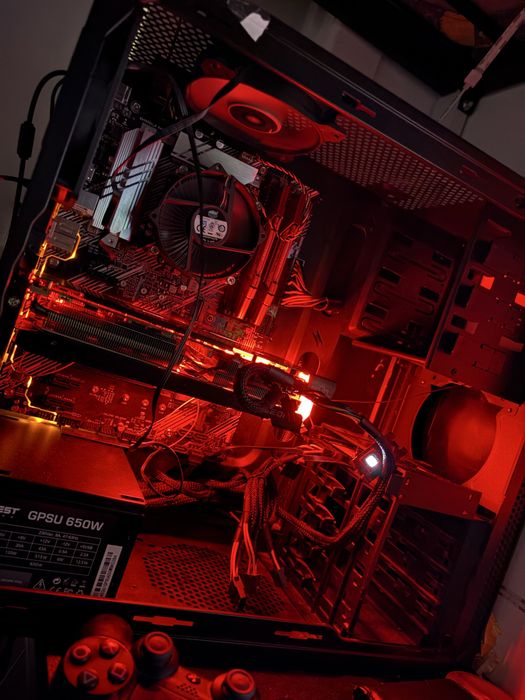 TROCO RED DEVIL RX6600XT482693186553784320
