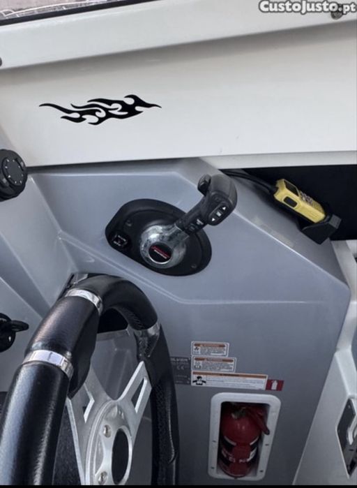 Mercury Verado de 175 hp com 200 h