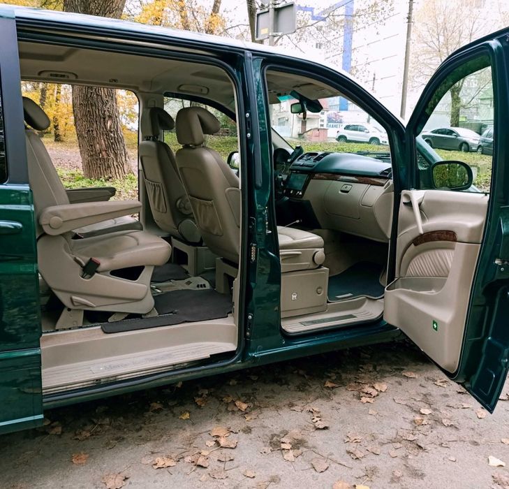 Mercedes-Benz Viano V6