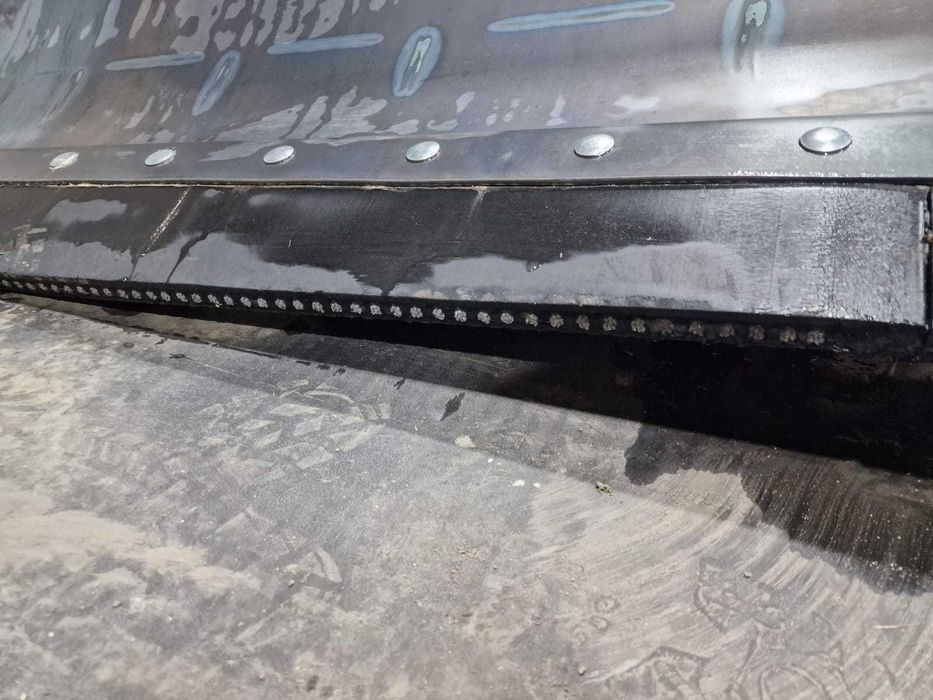 Pług Spych Zgarniacz do śniegu kiszonki obornika paszy 1,5M