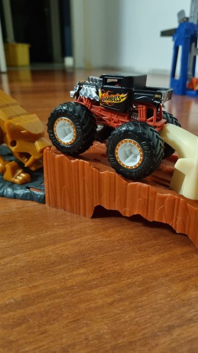 Hot Whels Monster truck