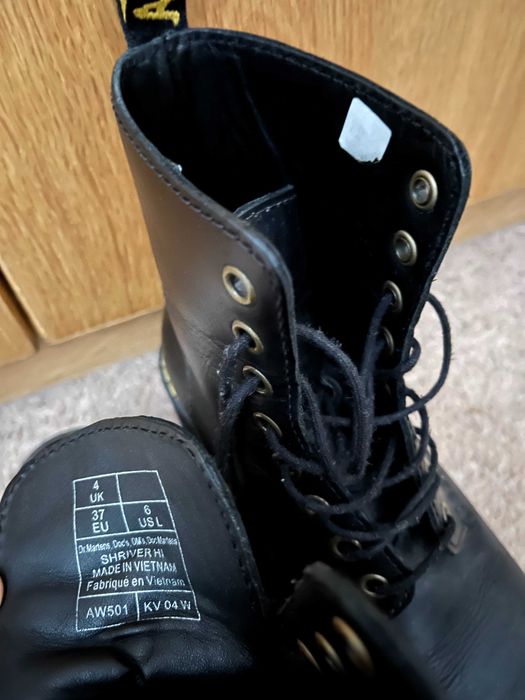 Dr. Martens Botas Shriver Hi