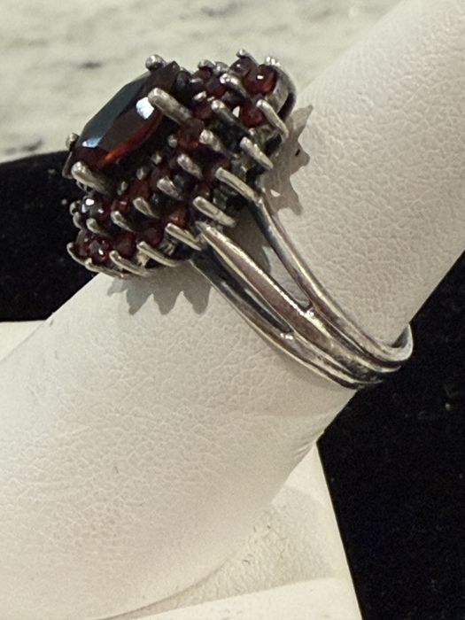 На весілля каблучки срібло