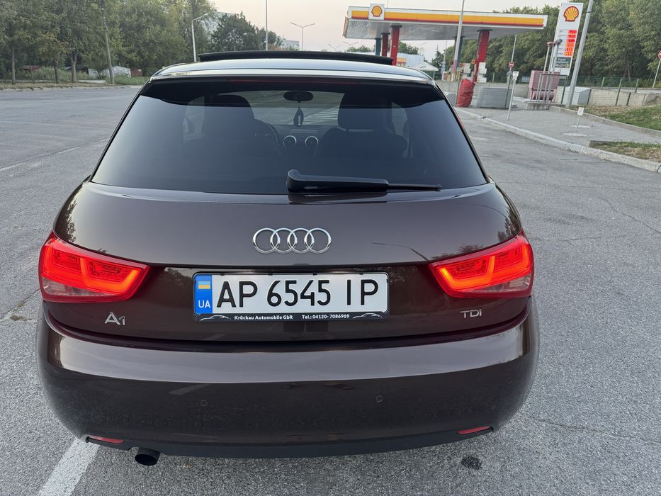 Audi A1 2012 1.6 TDI Avtomat ! New!