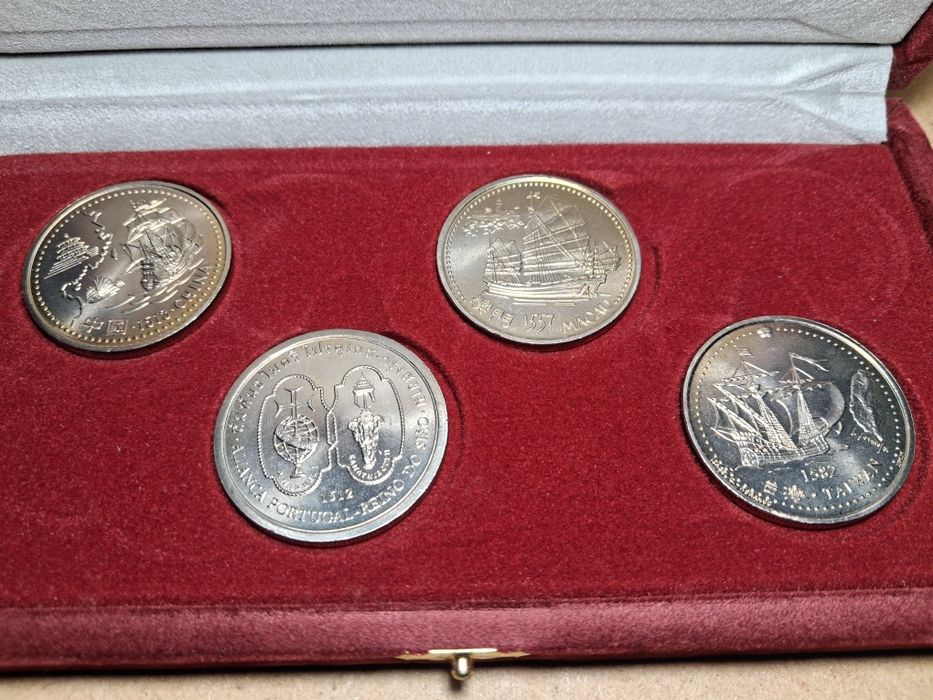 Moedas comemorativas escudos VII série descobrimentos