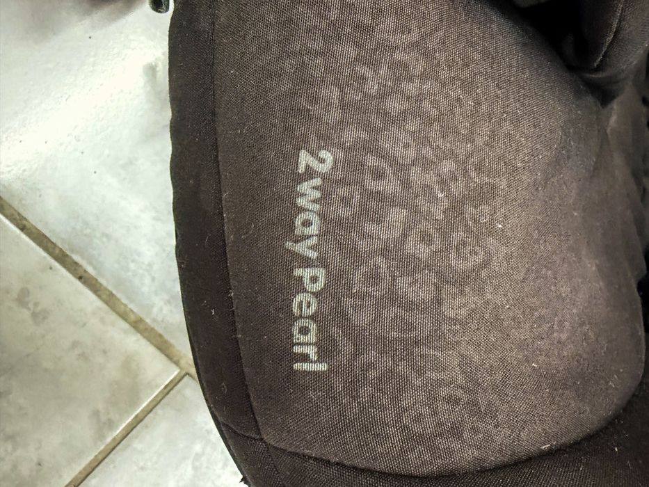 Bebeconfort 2way Pearl + base 2way Fix