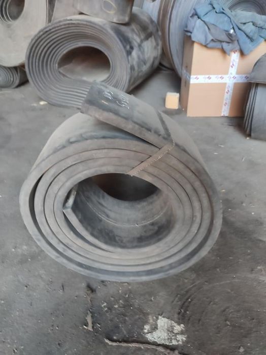 Леза гумовотканинні, скребки, стрічка гума