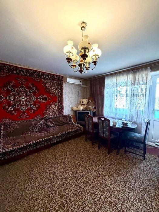 4-кімнатна квартира в цегляному будинку, Десантний бульвар