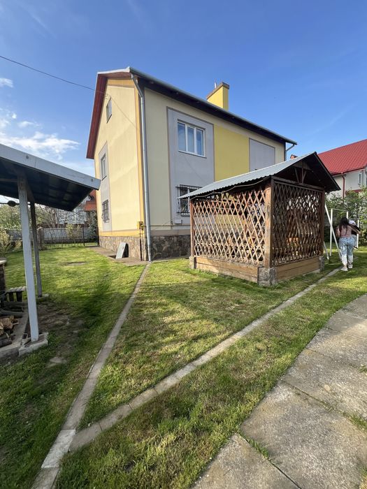 Продаж будинку у Винниках біля Львова