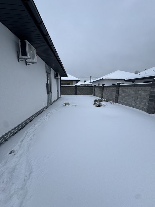 Одноповерховий будинок з НОВИМ ремонтом у Ворзелі ! Газ опалення !