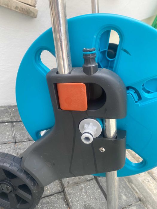 Carrinho de mangueira Gardena com mangueira Geolia de 40 m