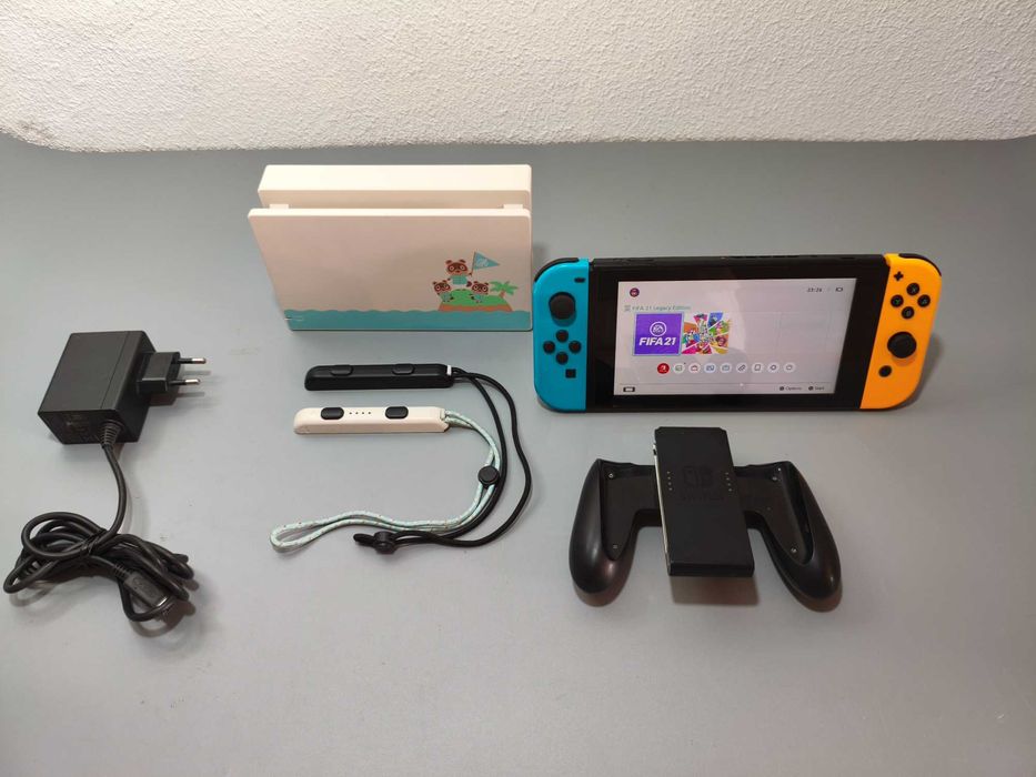 Nintendo Switch Animal Crossing Edition