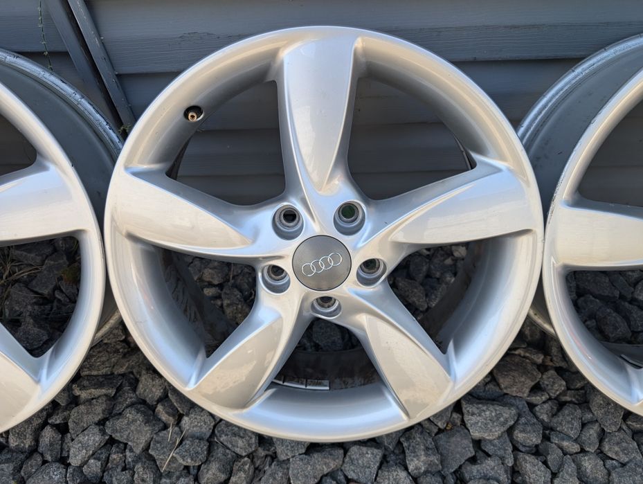 Оригінальні титанові диски Audi 5*112 R17 5/112 17 ET 48