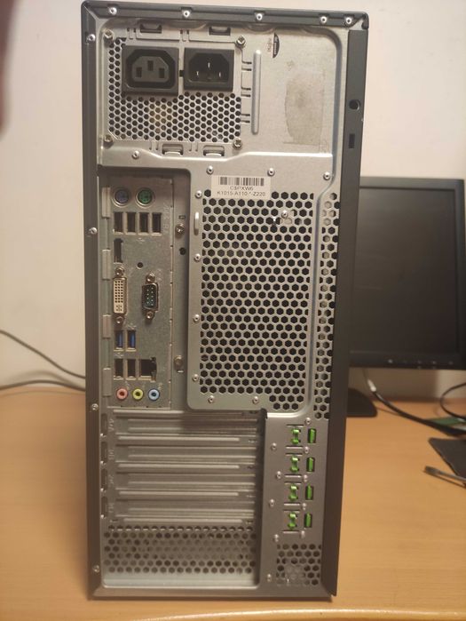 Системный блок Fujitsu Esprimo P710 E90+ /Intel Core i3 3220/4 GB DDR3