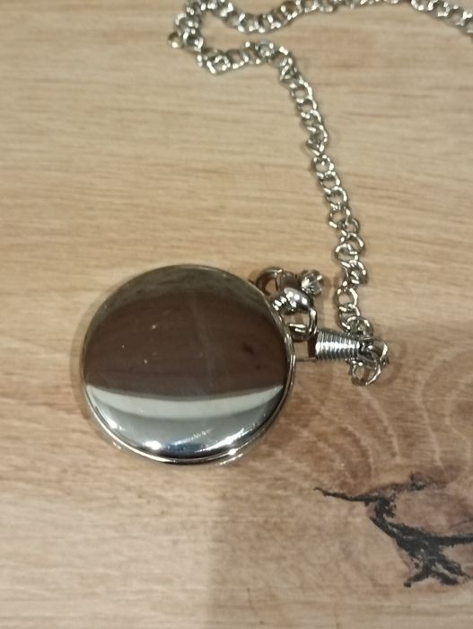 Zegarek kwarcowy kieszonkowy