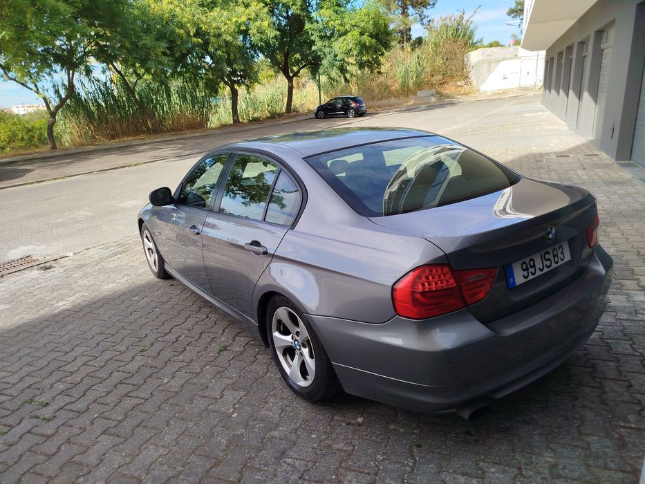 BMW 320d nacional 2010