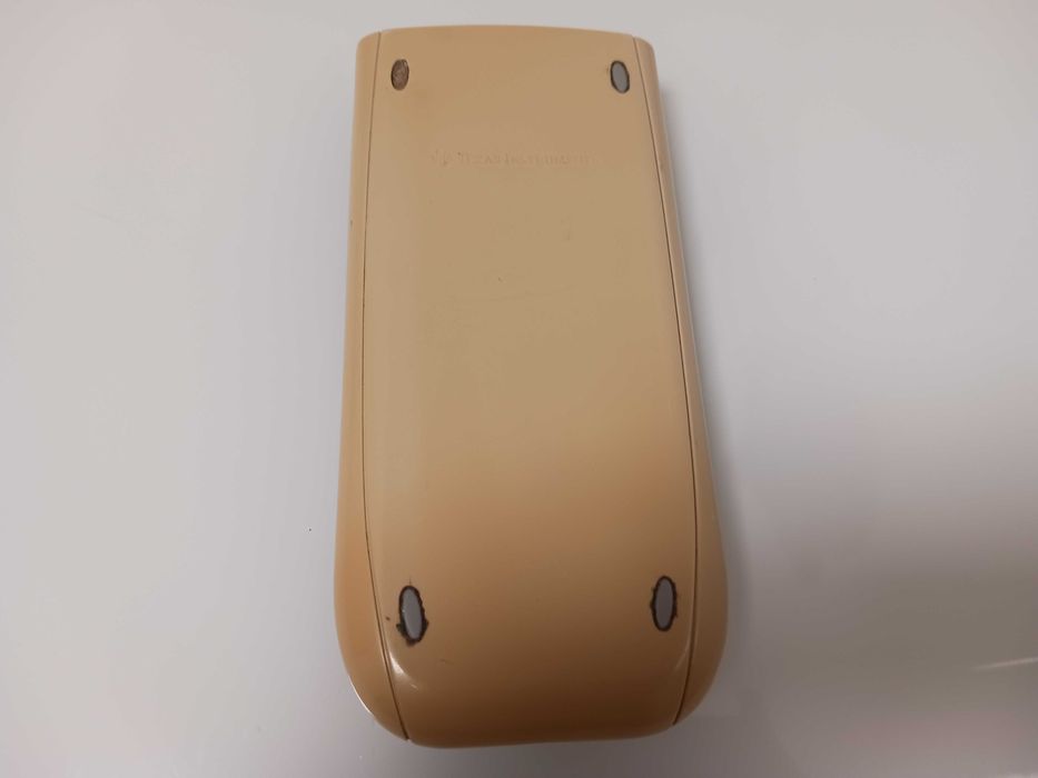 Calculadora Gráfica Texas Instruments TI-84 Plus SE