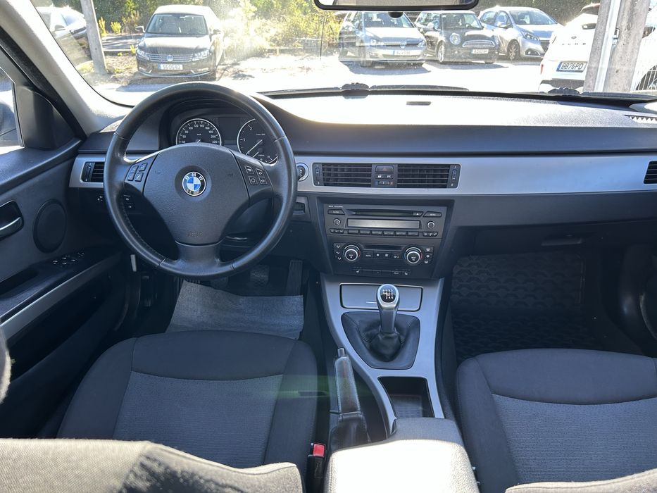 BMW 318d - Distribuição e Bimassa + Garantia