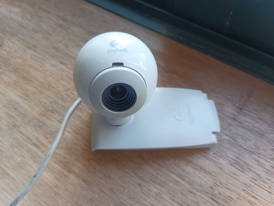 Conjunto webcam .64729625569539124