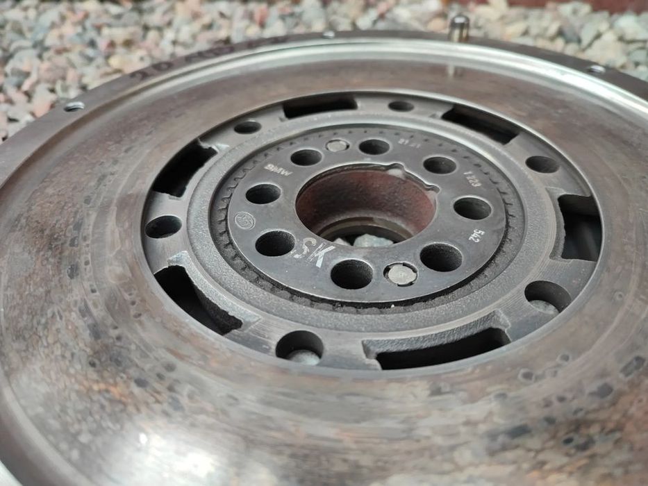 bmw e36 / e39 / e38 / z3 / e34 oryginalne koło zamachowe dwumasowe po
