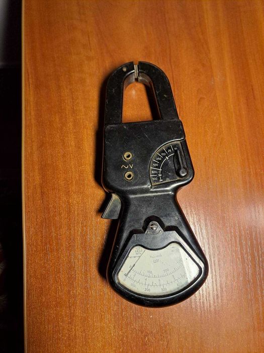 Токовые клещи Ц-91 времен СССР