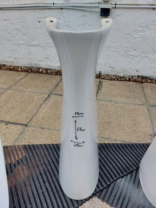 Loiça Sanitaria = Semi Novas