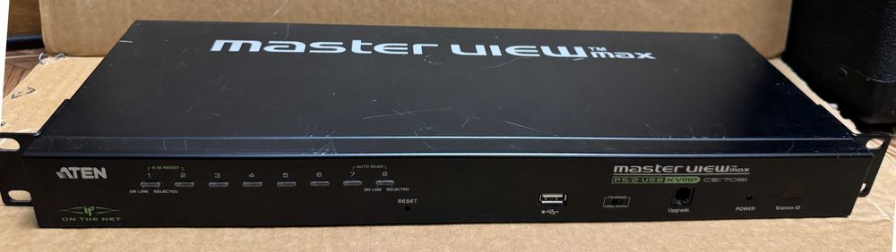 ATEN CS-1708i  8-портовий IP KVM перемикач