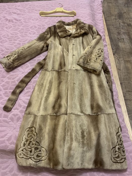 Шуба норковая Saga Mink