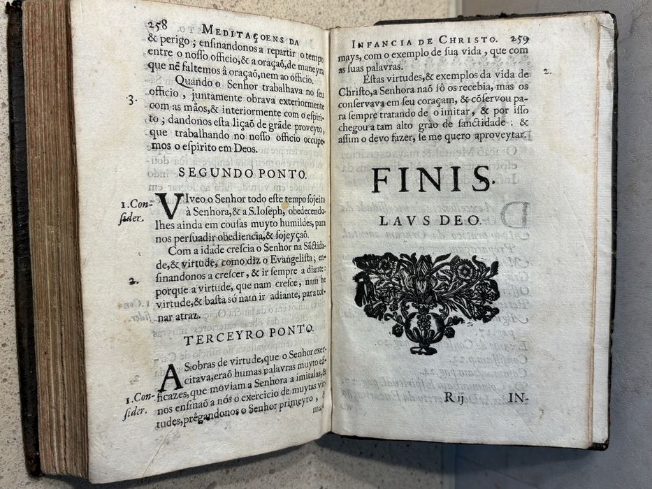 Antigo livro de 1676: Meditações da Infância de Cristo Senhor Nosso