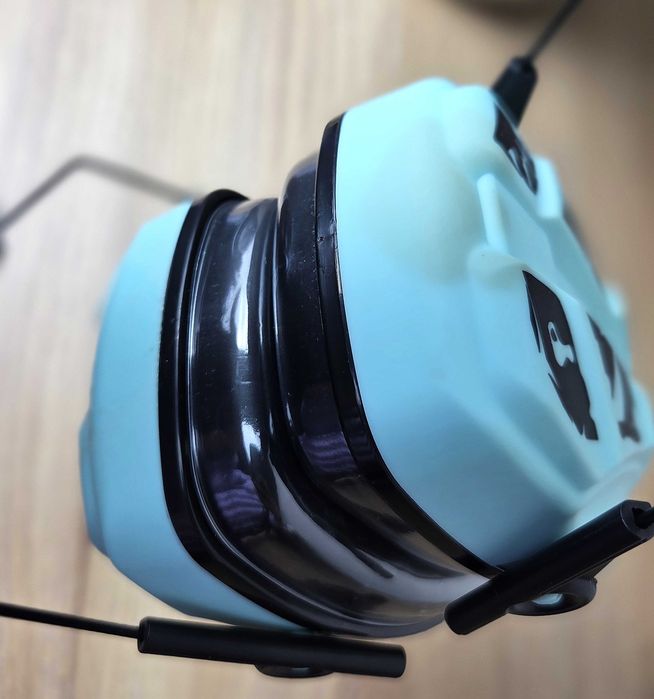 Ochronniki słuchu tłumiące hałas