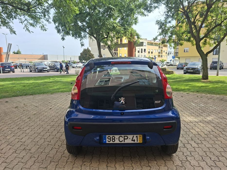 Peugeot 107 Versão blue