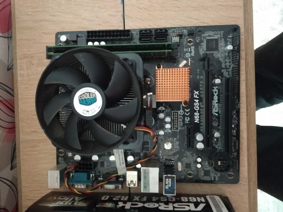 Комплект N68-GS4 FX R2.0. AMD FX6100 6ядер 3.3GHz, 16GB озу DD3