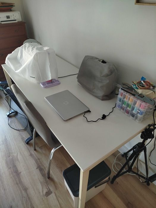 Mesa branca ikea