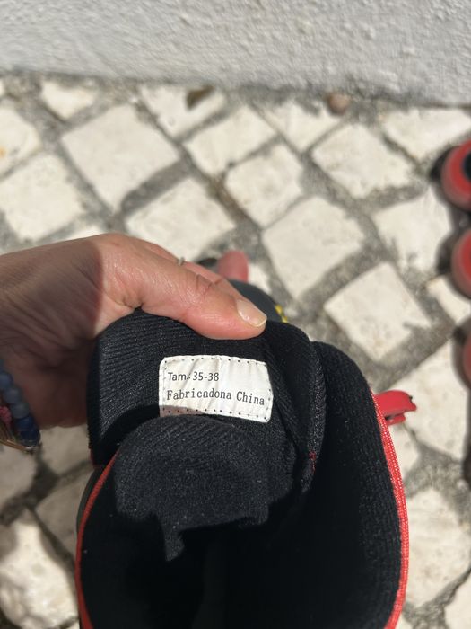 Patins em linha extensiveis tamanho  35/38 com protecões