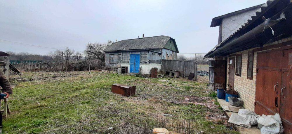 Продам будинок і ділянку Київська область. Власник. Ціна 30000 у.о..