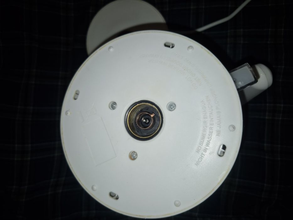 Magio Електрочайник 1.5л