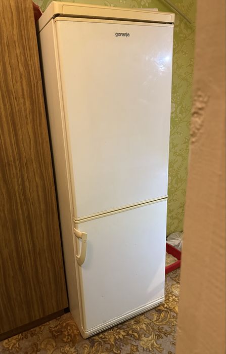 Робочий холодильник Gorenje