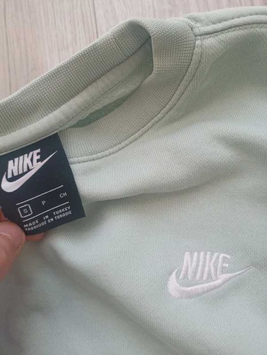 mietowo Zielone hoodie bez kaptura nike basic crewneck vintage unisex