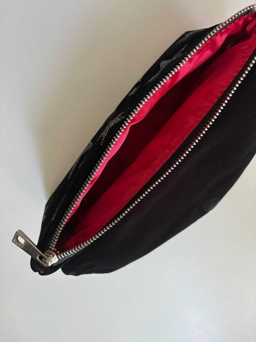 Kopertówka kosmetyczka Charlotte Tilbury gwiazdy Nowa